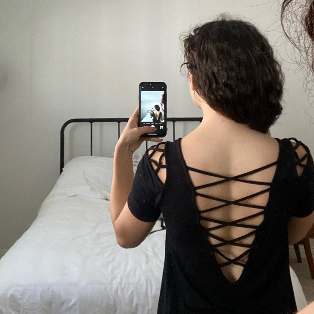 Reversible criss cross lace stretchy black dress